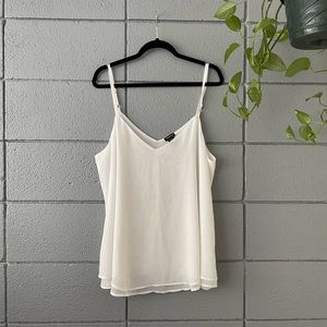 Torrid flowy white tank top
